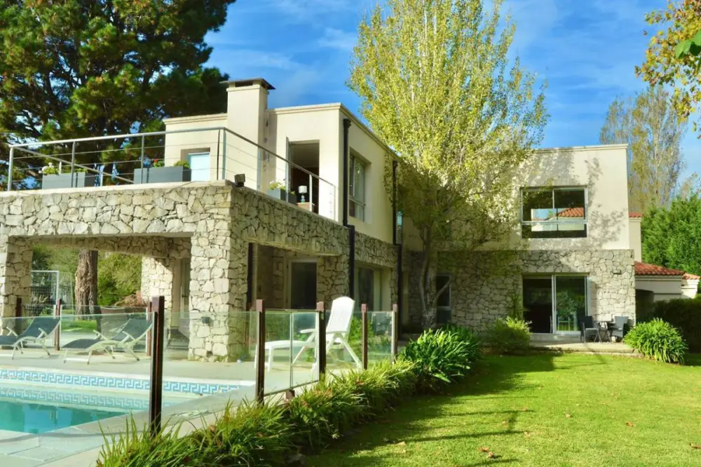 Casa de 8 ambientes en Rumencó, foto 4