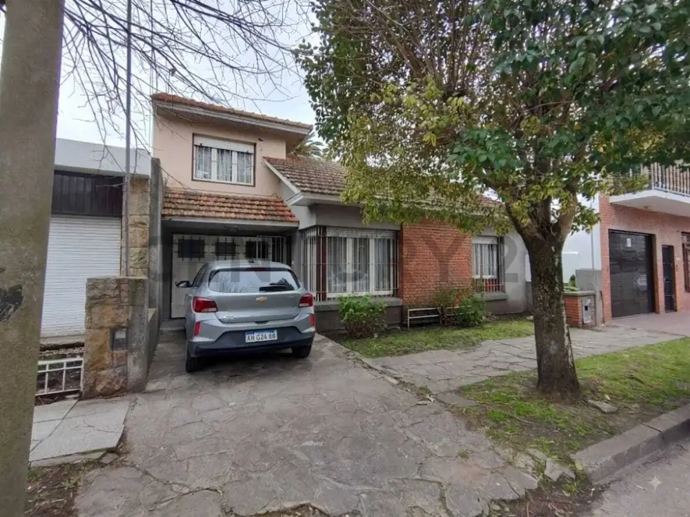 Casa de 5 ambientes en Chauvín, foto 2