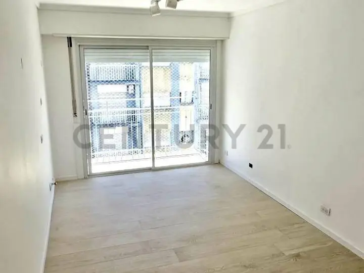 Departamento de 2 ambientes en Centro, foto 1