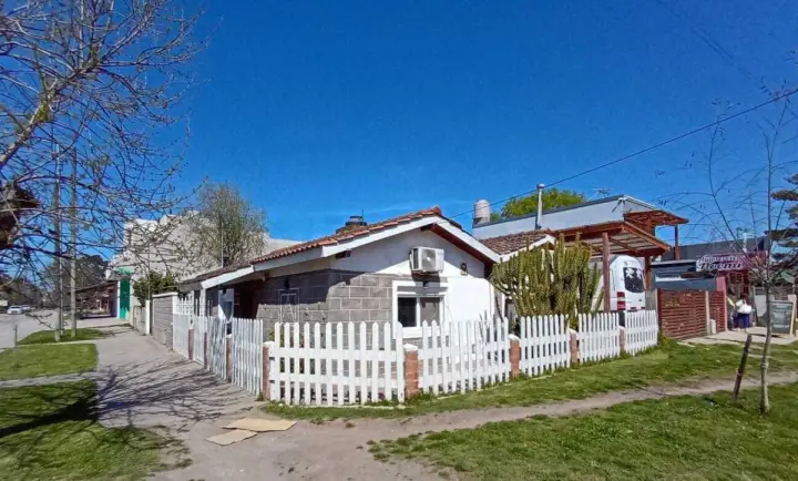 Casa de 3 ambientes en Santa Clara del Mar, foto 1