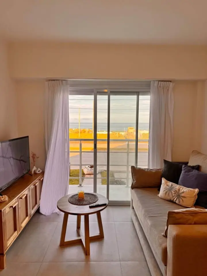 Departamento de 2 ambientes en Punta Mogotes, foto 1