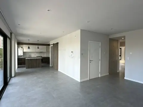 Departamento de 4 ambientes en Chauvín